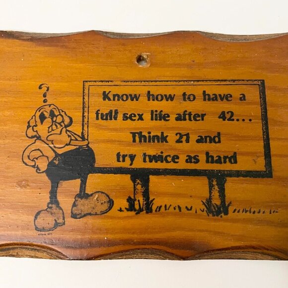 Vintage Wooden Art Bathroom Plaque Joke Sign Made in Canada - Picture 2 of 16